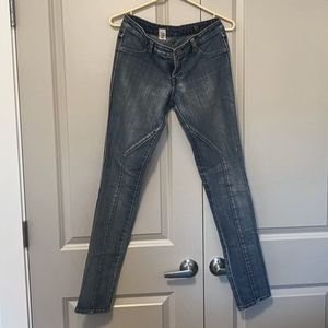 Pistol jeans